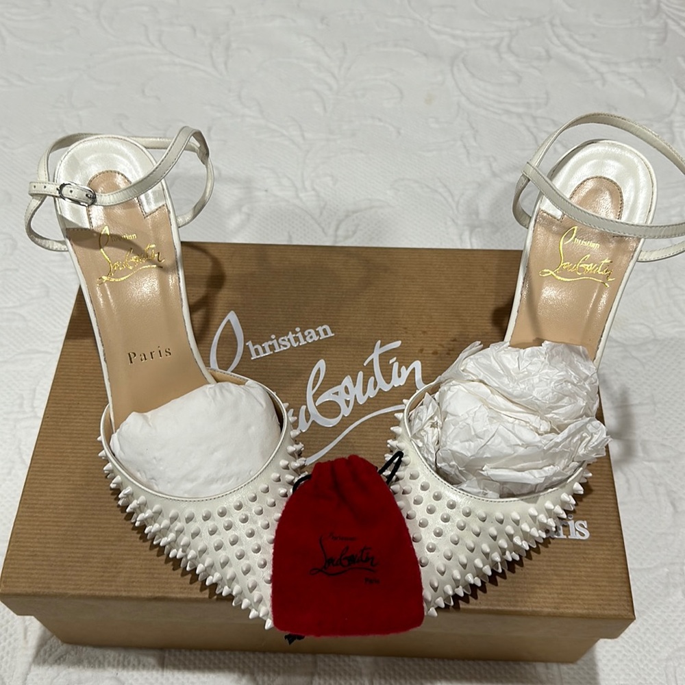 Christian Louboutin Baila Pumps Spike Kid